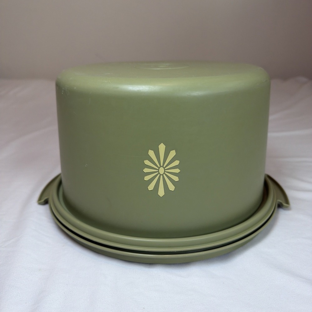 Vintage Tupperware Sunburst Cake Carrier Avocado Green